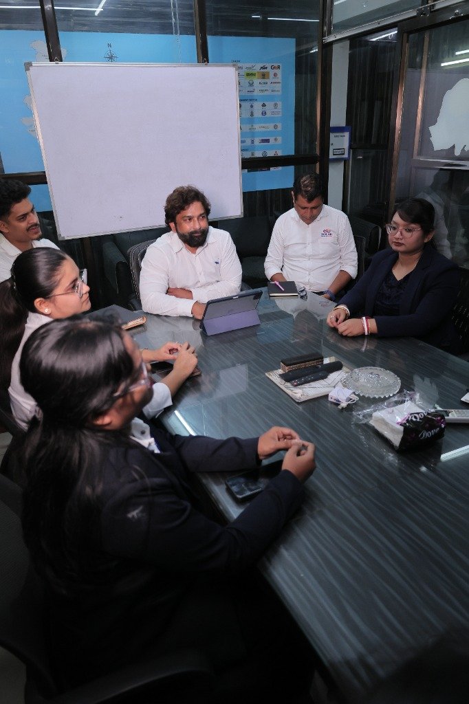 iNext Software team meeting